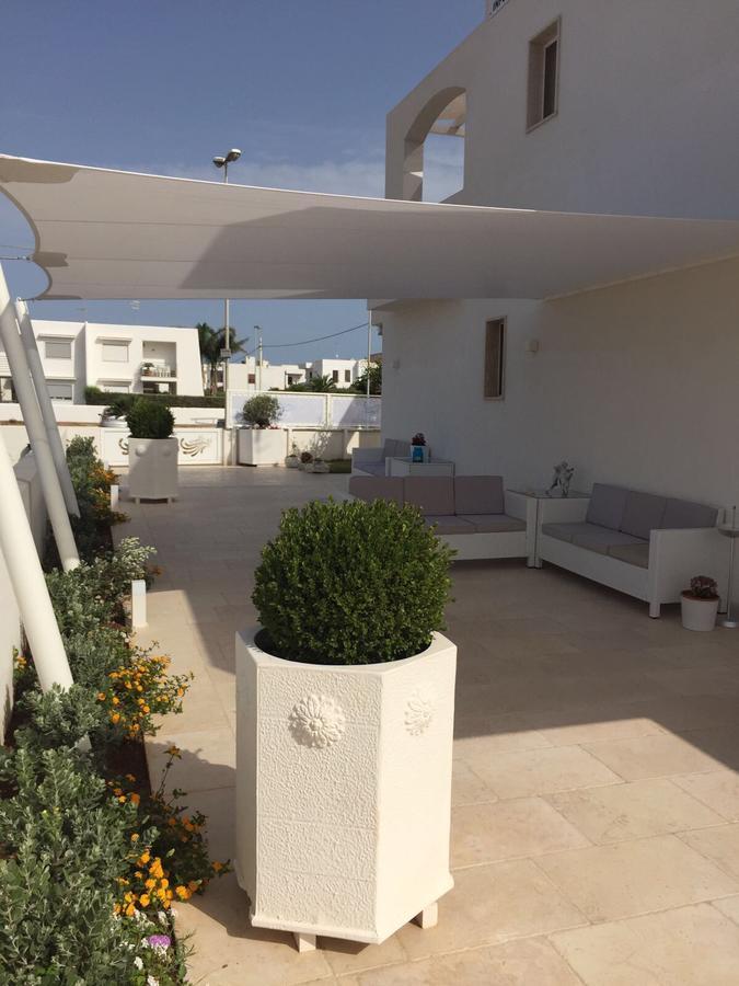 Bed and Breakfast La Dimora Salento Carovigno Exterior foto